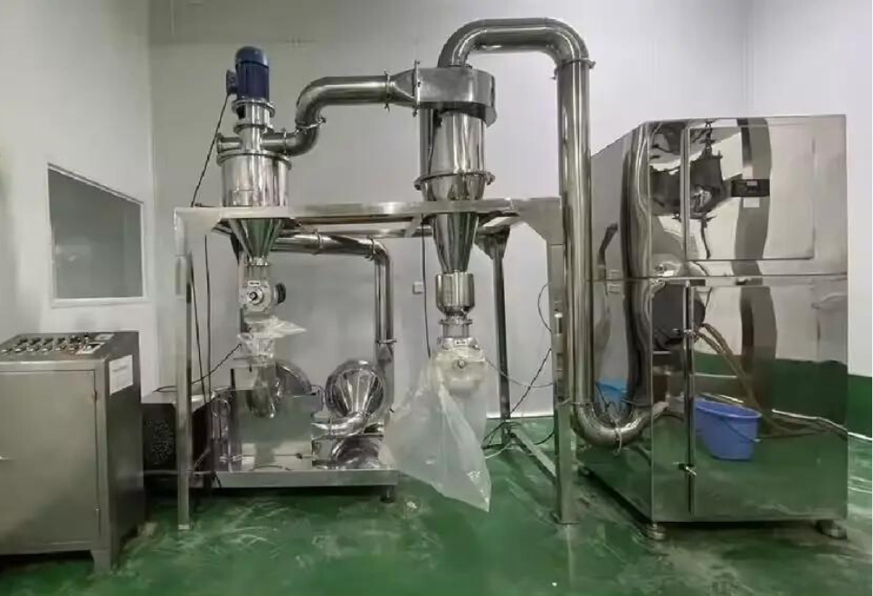 Machinery used for 9 mushroom blend dual extraction